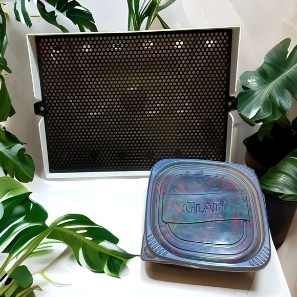 Vintage Lite Brite W/ Box & Lots of Pegs Kids Toy 90s Art Imagination Learning - Picture 1 of 6